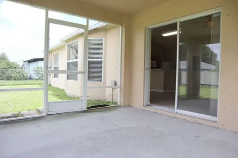 2392 SE Stonecrop Street Port St Lucie FL 34984