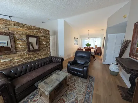 128 Danielle Court Weston FL 33326