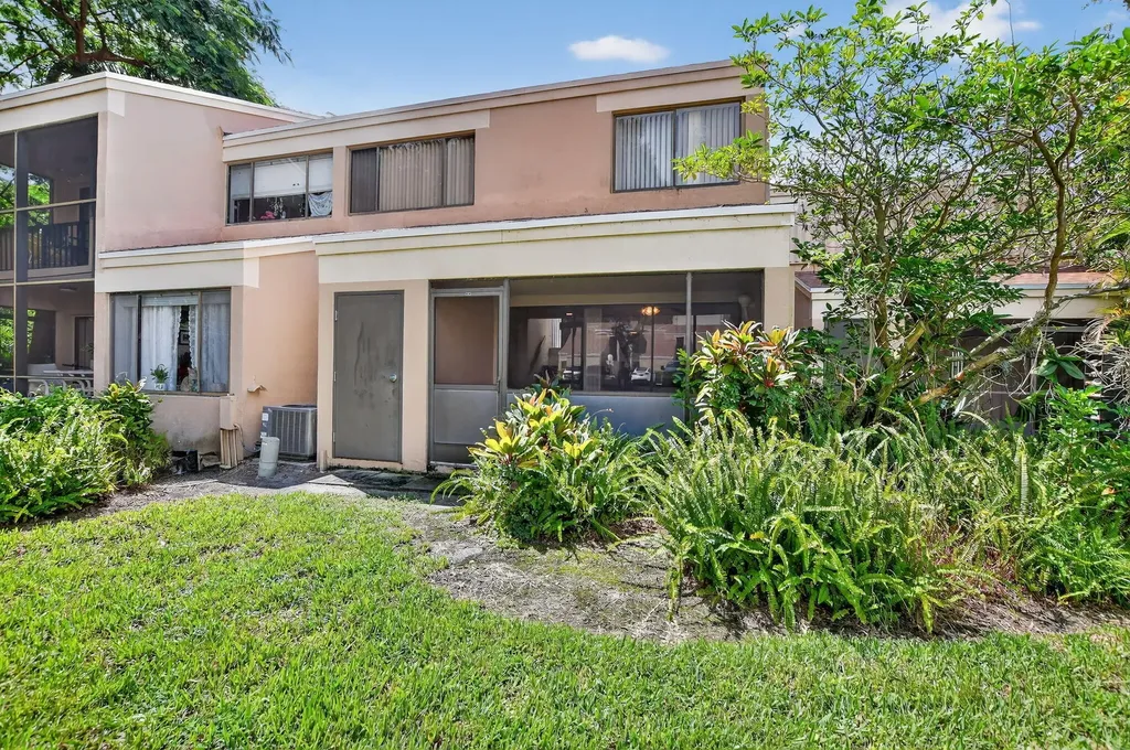 1061 NW 13th Street Boca Raton FL 33486