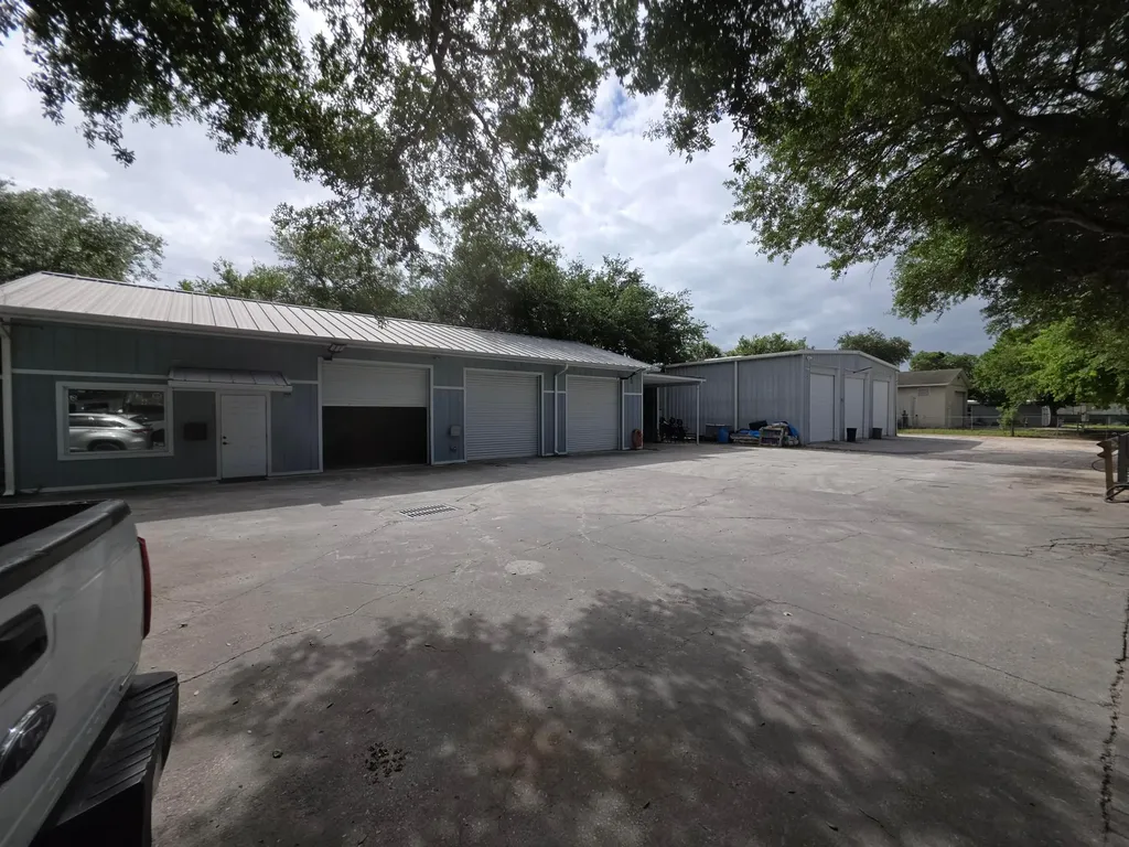 806 SW 11th Drive Drive SW Vero Beach FL 32962
