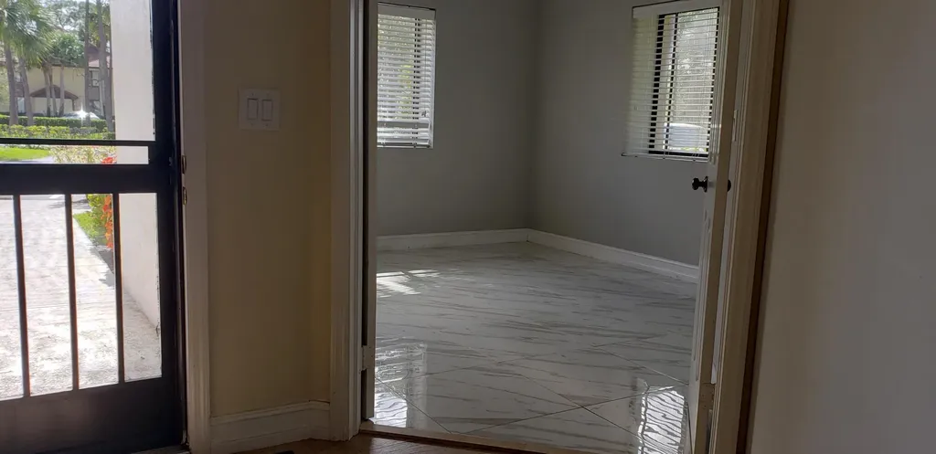 1103 Duncan Circle Palm Beach Gardens FL 33418