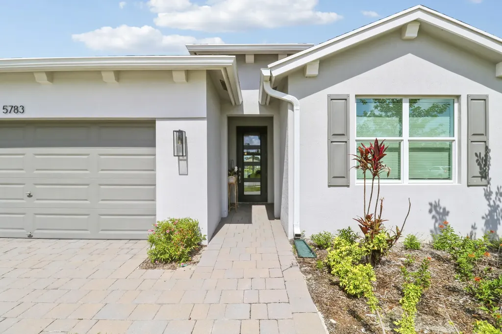 5783 SE Skyblue Circle Stuart FL 34997