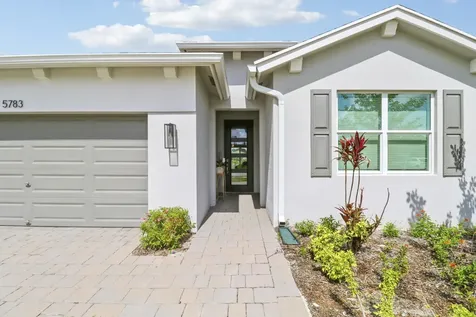 5783 SE Skyblue Circle Stuart FL 34997