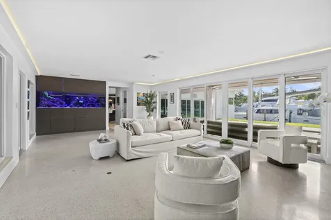 1321 Tangelo Isle Fort Lauderdale FL 33315