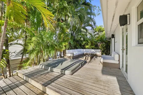 1321 Tangelo Isle Fort Lauderdale FL 33315