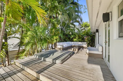 1321 Tangelo Isle Fort Lauderdale FL 33315