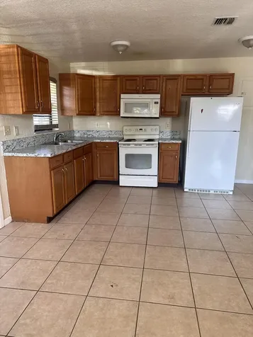 50 NW 8th Avenue Dania Beach FL 33004