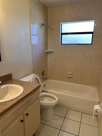 50 NW 8th Avenue Dania Beach FL 33004