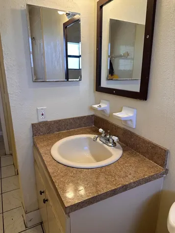 50 NW 8th Avenue Dania Beach FL 33004