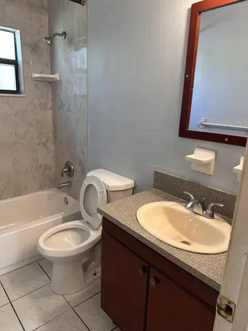 50 NW 8th Avenue Dania Beach FL 33004