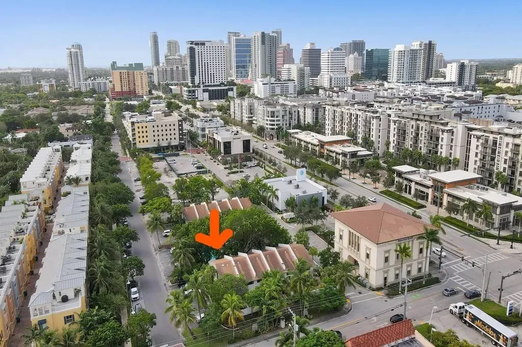 599 NE 7th Avenue Fort Lauderdale FL 33301