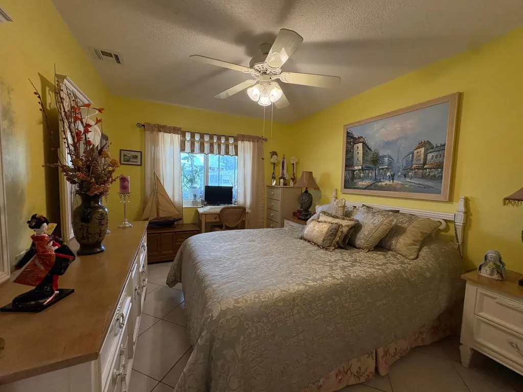 175 Bedford West Palm Beach FL 33417