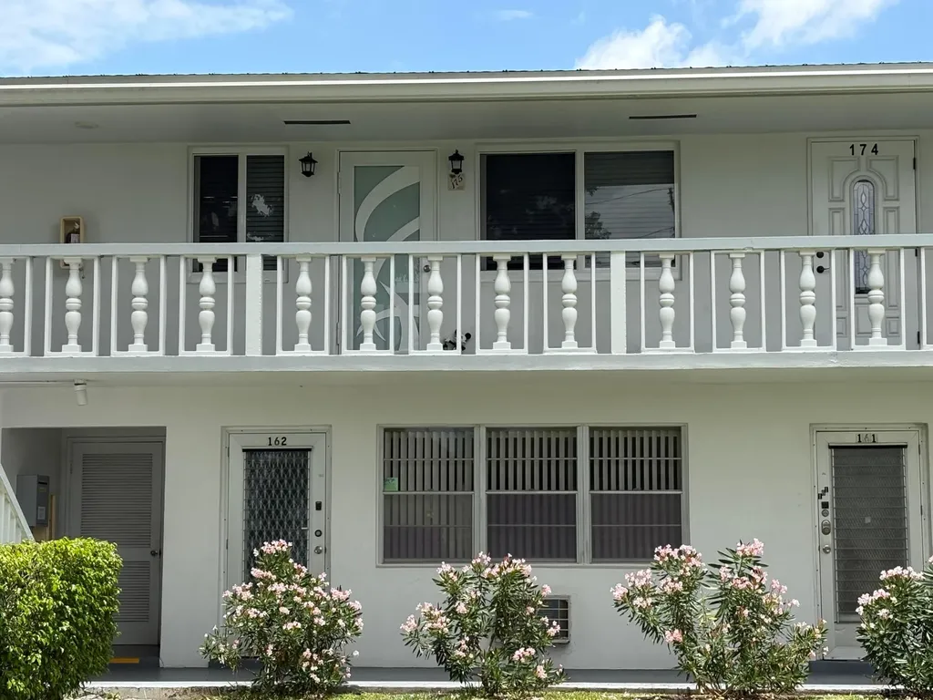 175 Bedford West Palm Beach FL 33417