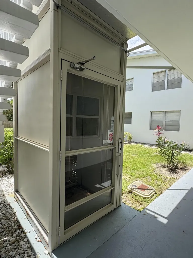 175 Bedford West Palm Beach FL 33417