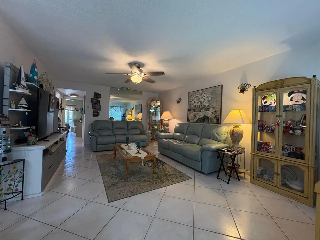 175 Bedford West Palm Beach FL 33417