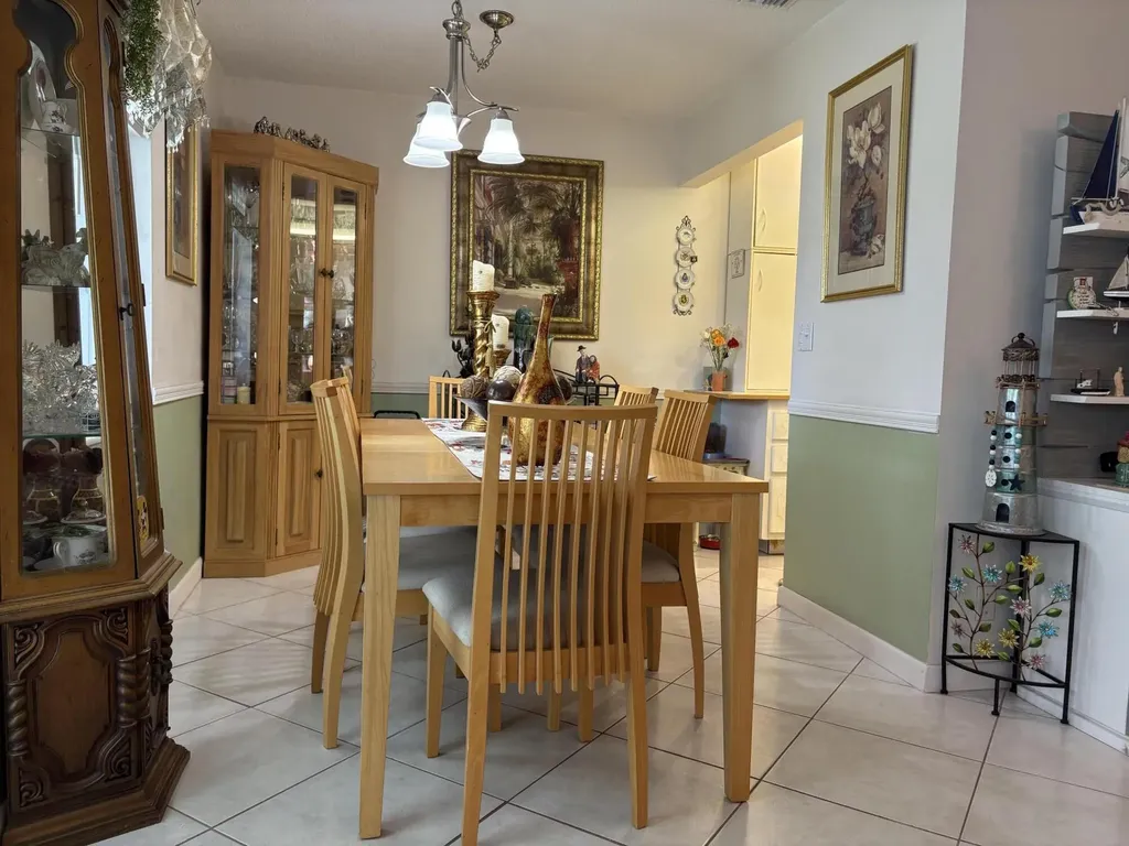 175 Bedford West Palm Beach FL 33417
