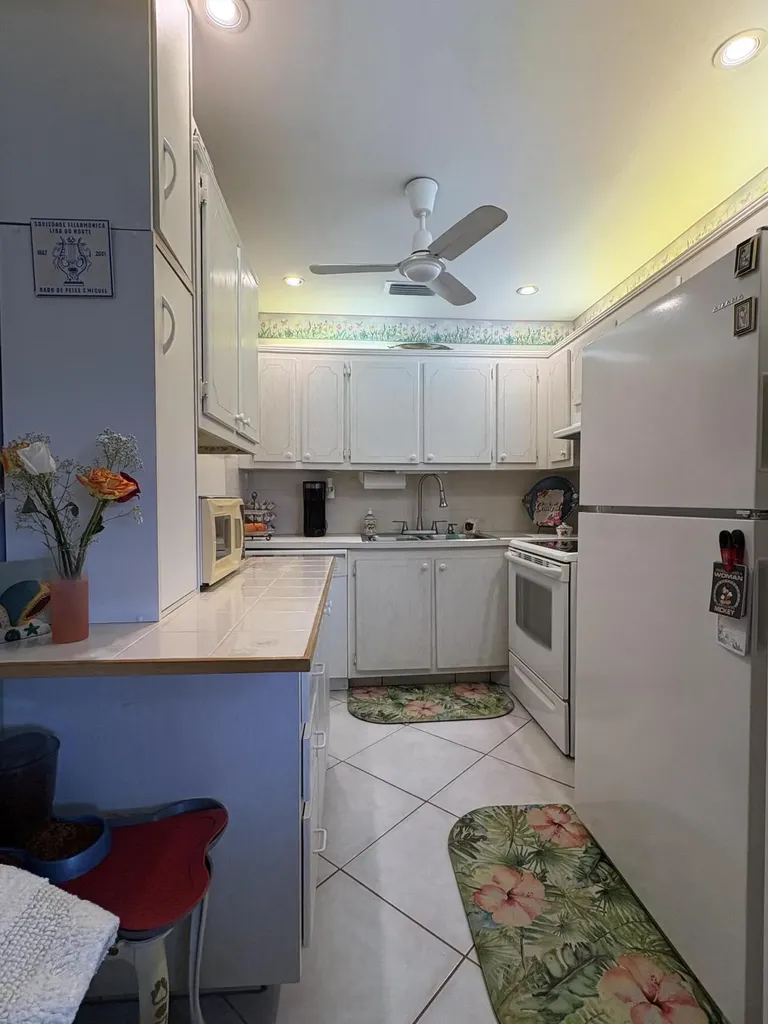 175 Bedford West Palm Beach FL 33417