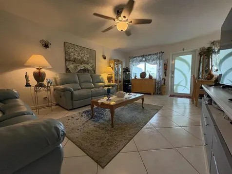 175 Bedford West Palm Beach FL 33417