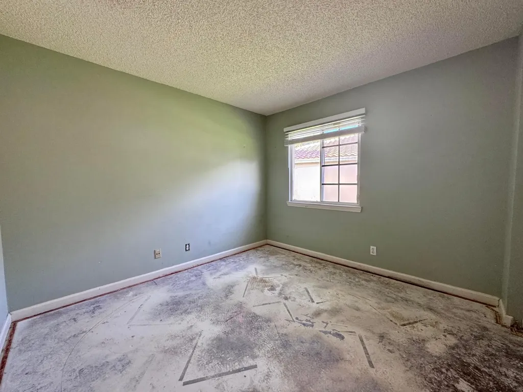 4989 SW 32nd Terrace Dania Beach FL 33312