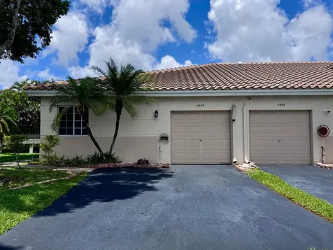 4989 SW 32nd Terrace Dania Beach FL 33312