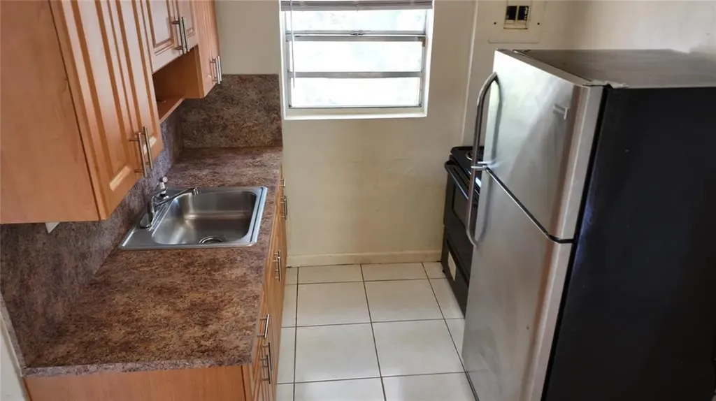 633 NW 15th Terrace Fort Lauderdale FL 33311