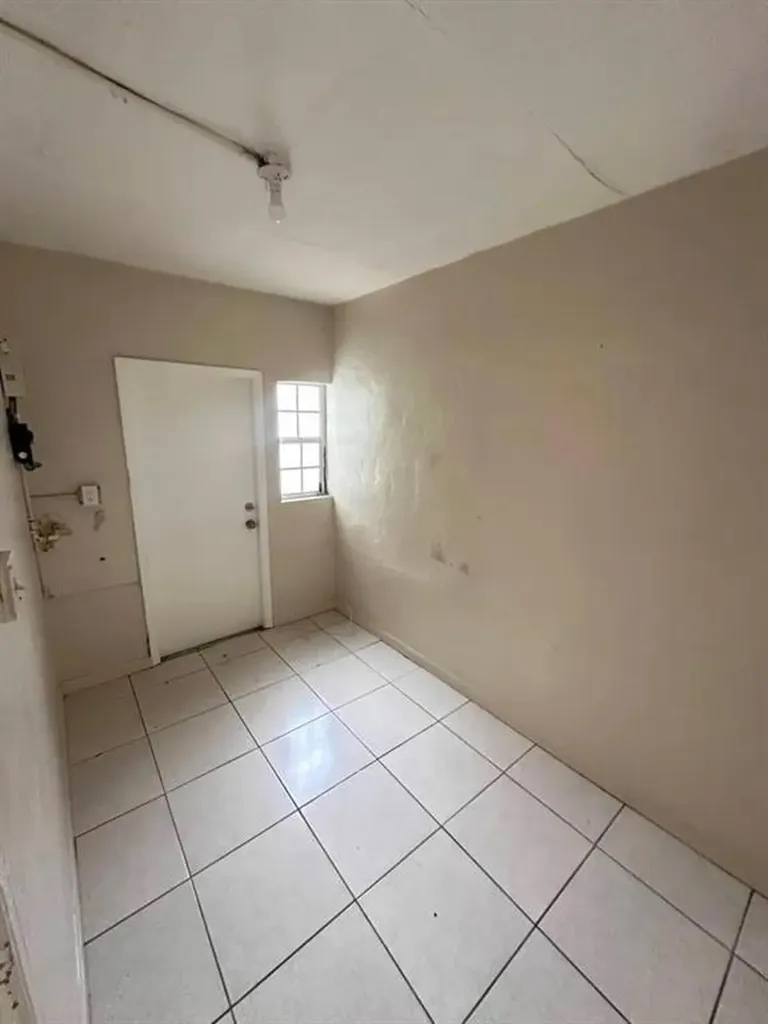 633 NW 15th Terrace Fort Lauderdale FL 33311