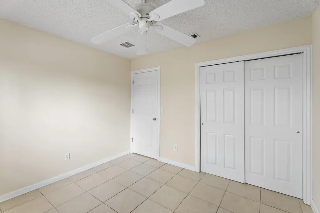 2242 SE Breckenridge Circle Port St Lucie FL 34952