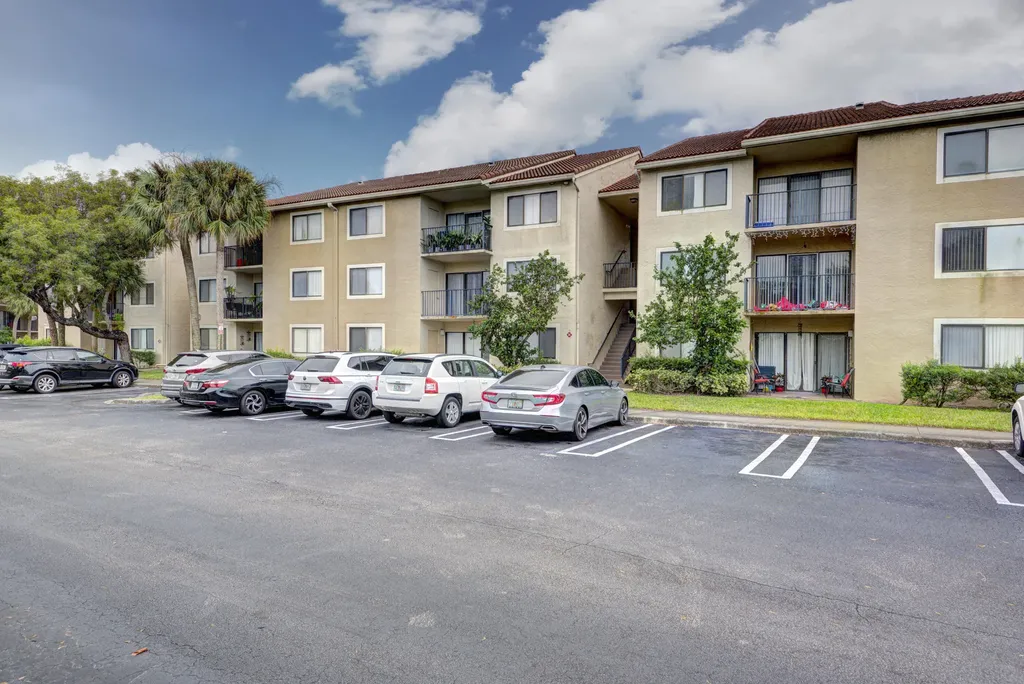 9244 W Atlantic Boulevard Coral Springs FL 33071
