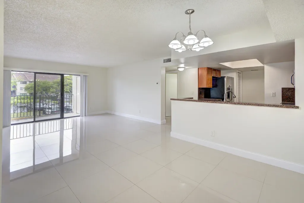 9244 W Atlantic Boulevard Coral Springs FL 33071