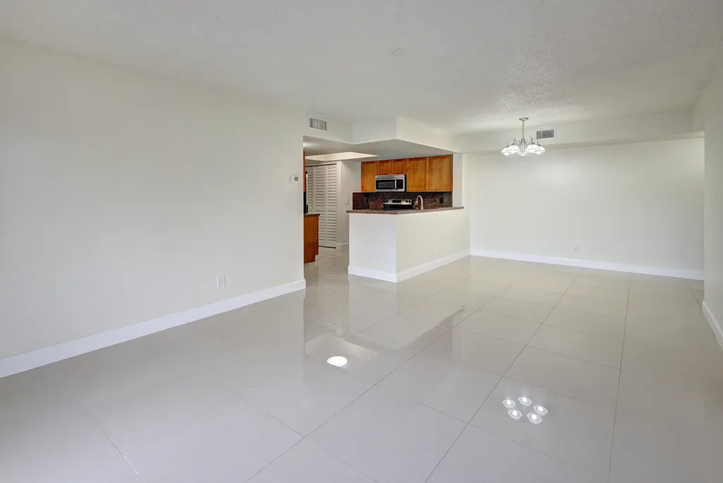 9244 W Atlantic Boulevard Coral Springs FL 33071