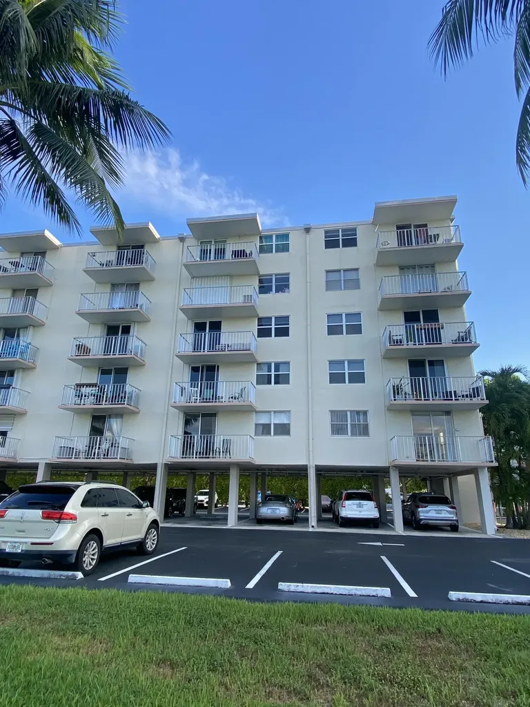 1731 SE 15th Street Fort Lauderdale FL 33316