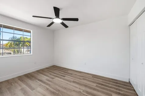 820 Rock Hill Avenue Davie FL 33325