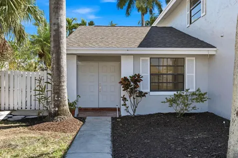 820 Rock Hill Avenue Davie FL 33325
