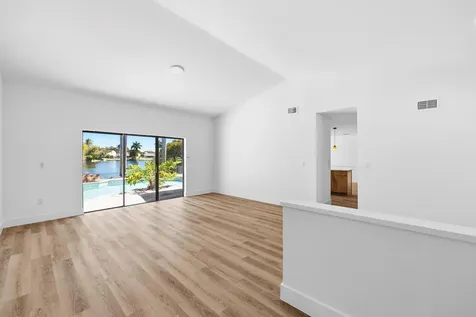 820 Rock Hill Avenue Davie FL 33325