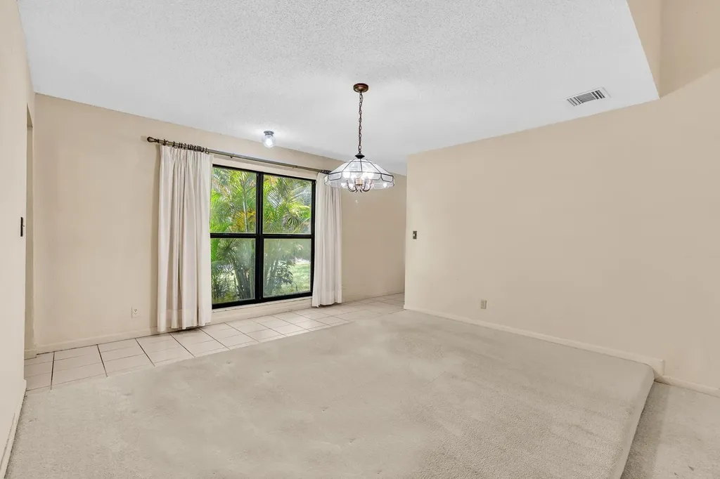 175 NW 84th Way Coral Springs FL 33071