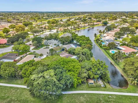 175 NW 84th Way Coral Springs FL 33071