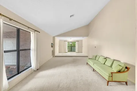 175 NW 84th Way Coral Springs FL 33071