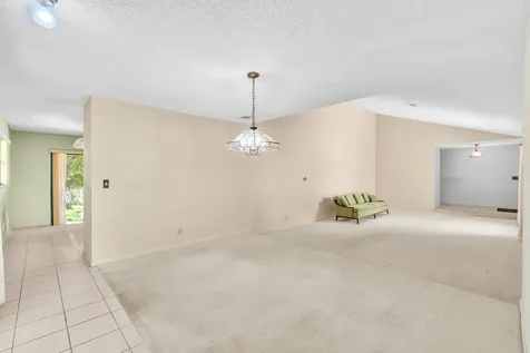 175 NW 84th Way Coral Springs FL 33071