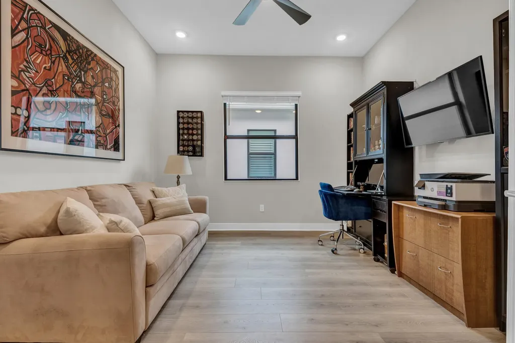 15829 Key Biscayne Westlake FL 33470