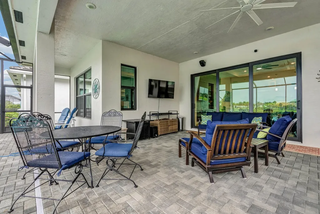 15829 Key Biscayne Westlake FL 33470