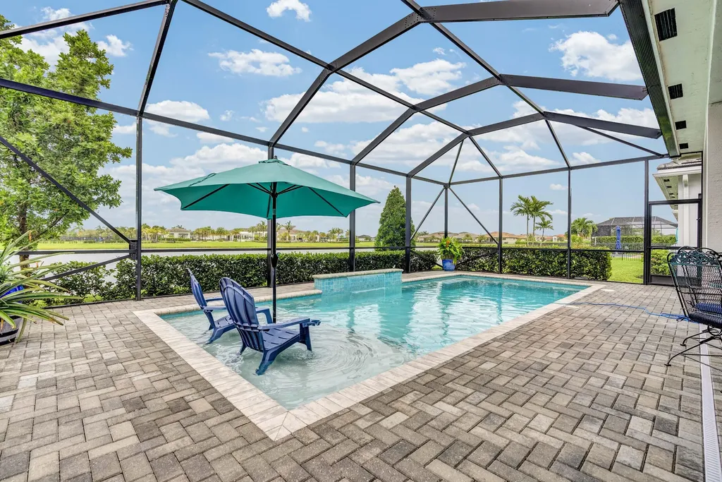 15829 Key Biscayne Westlake FL 33470