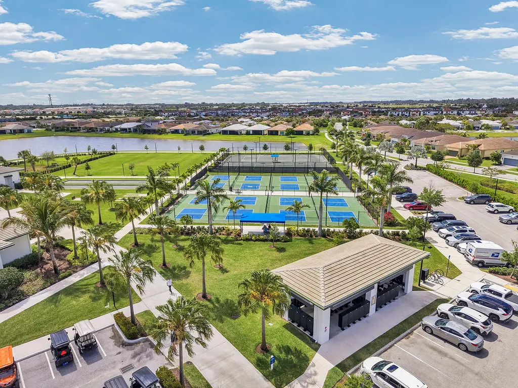 15829 Key Biscayne Westlake FL 33470