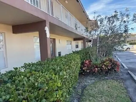 7300 NW 4th Place Margate FL 33063