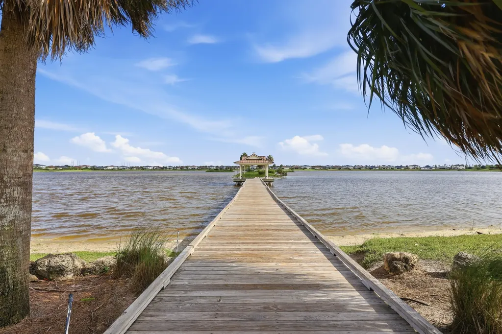 19518 Weathervane Way The Acreage FL 33470