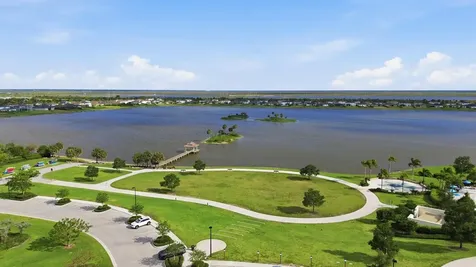 19518 Weathervane Way The Acreage FL 33470