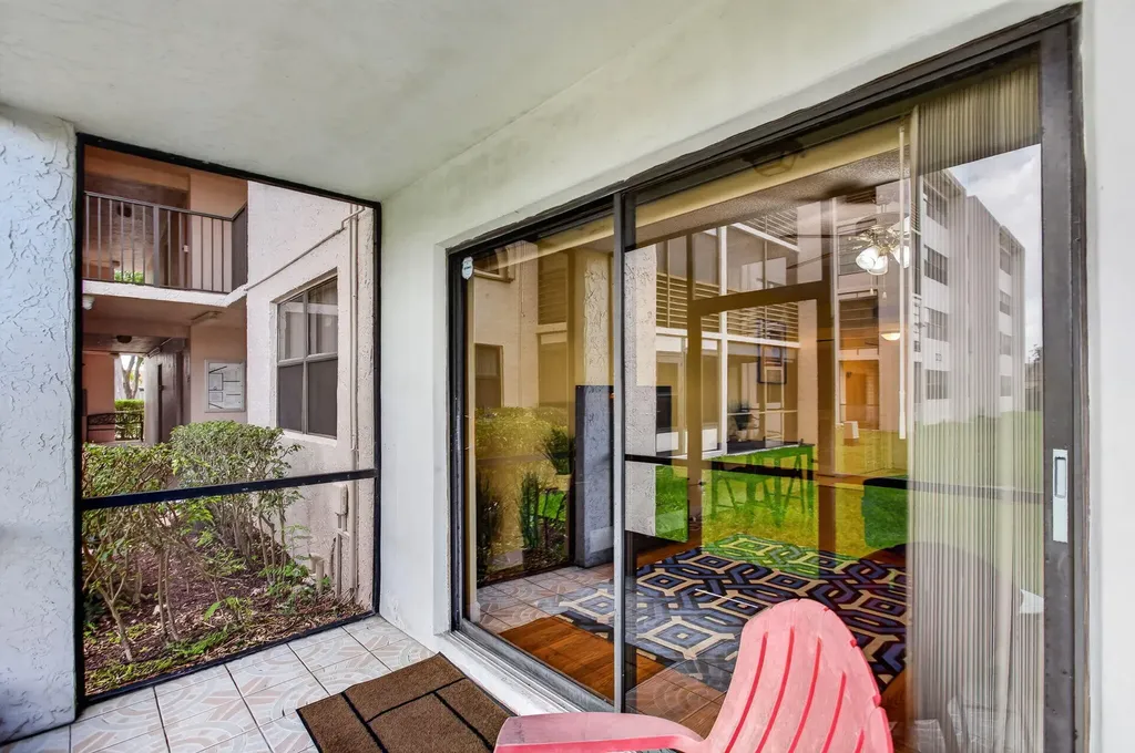 10444 NW 30th Court Sunrise FL 33322