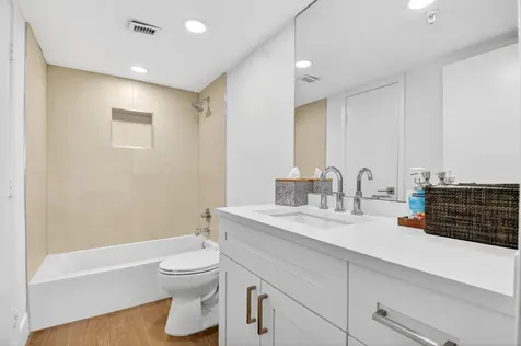 6866 Huntington Lane Delray Beach FL 33446