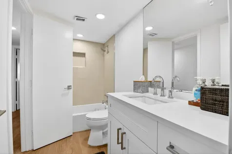 6866 Huntington Lane Delray Beach FL 33446