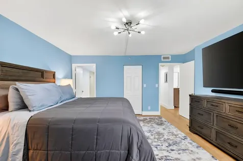 6866 Huntington Lane Delray Beach FL 33446
