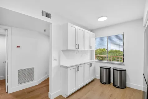6866 Huntington Lane Delray Beach FL 33446